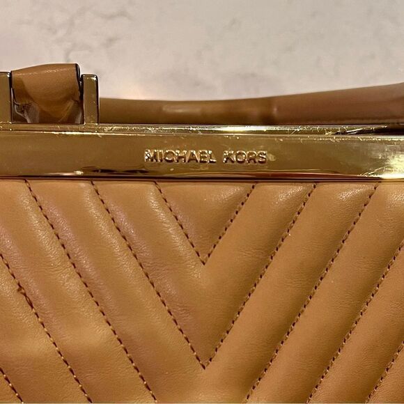 Michael Kors Chevron Quilted Tote Bag - Picture 2 of 8